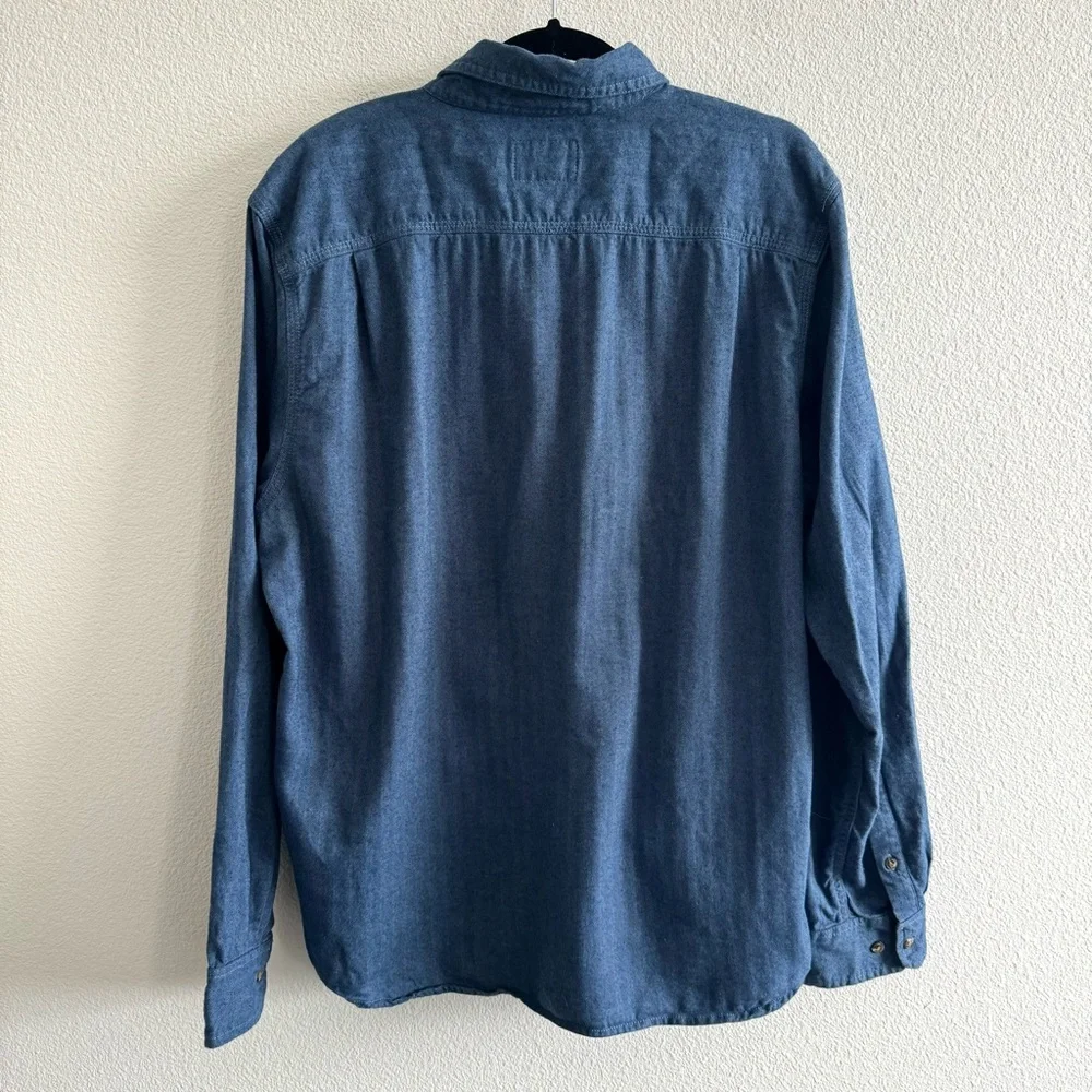 The North Face Blue Thick Cotton Button Down Long Sleeve Shirt Hiking Outdoors